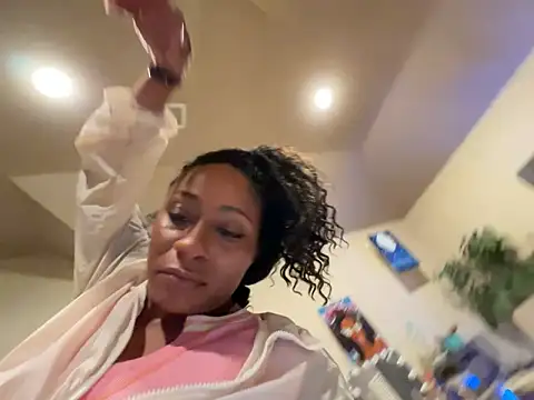 Snapshot of wynterheat chatting on 13, 3, 2025 wynterheat online show from 13, 3, 2025