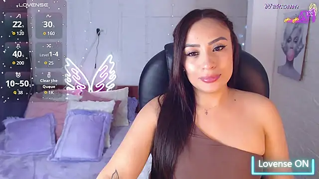 Snapshot of Paulina_627 chatting on 13, 5, 2026 Paulina 627 online show from 13, 5, 2026