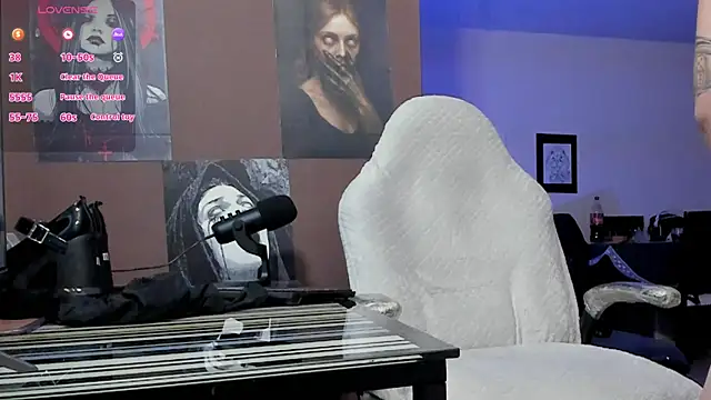 saeko karine online show from 13, 12, 2025