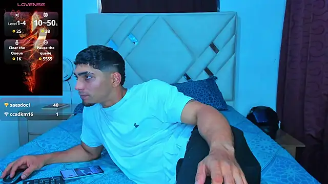 Rich boy01 online show from 21, 12, 2024