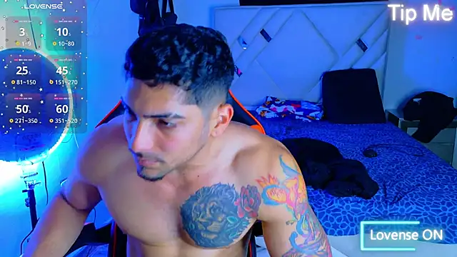 Rich boy01 online show from 10, 9, 2025