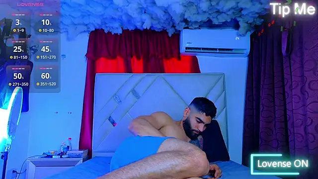 Rich boy01 online show from 5, 5, 2026