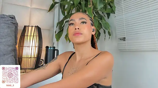 Snapshot of Nia_Bunny chatting on 7, 3, 2025 Nia Bunny online show from 7, 3, 2025