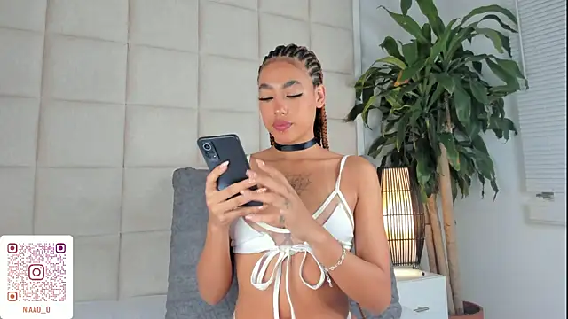 Snapshot of Nia_Bunny chatting on 13, 3, 2025 Nia Bunny online show from 13, 3, 2025