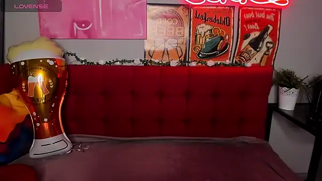 Diana Garrett online show from 25, 9, 2025