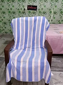 Snapshot of Cute-Raashii chatting on 25, 9, 2025 Cute-Raashii online show from 25, 9, 2025