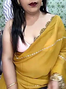 Snapshot of Cute-Raashii chatting on 7, 11, 2025 Cute-Raashii online show from 7, 11, 2025