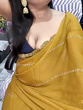 Snapshot of Cute-Raashii chatting on 21, 2, 2026 Cute-Raashii online show from 21, 2, 2026