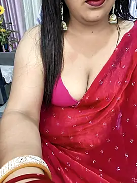 Snapshot of Cute-Raashii chatting on 24, 2, 2026 Cute-Raashii online show from 24, 2, 2026