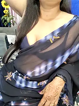 Cute-Raashii online show from 29, 4, 2026