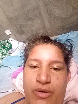 Snapshot of Angelinna_Milf chatting on 3, 10, 2025 Angelinna Milf online show from 3, 10, 2025