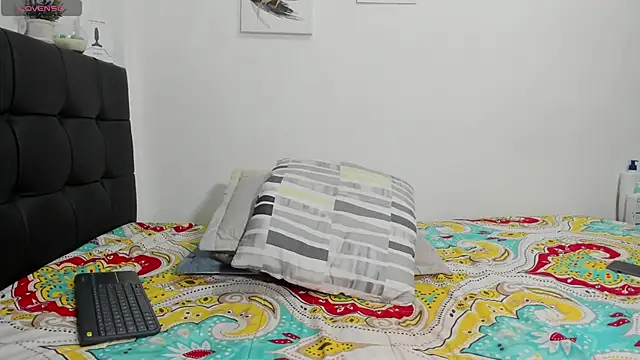 Snapshot of RoddyRich11 chatting on 24, 2, 2025 RoddyRich11 online show from 24, 2, 2025