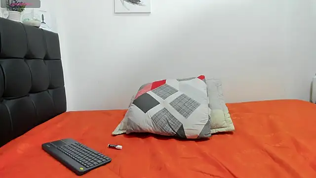 Snapshot of RoddyRich11 chatting on 17, 3, 2025 RoddyRich11 online show from 17, 3, 2025