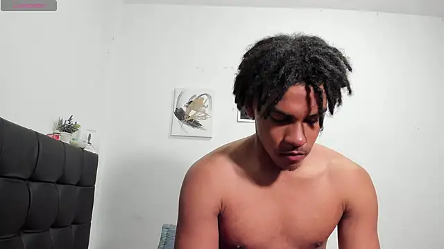 Snapshot of RoddyRich11 chatting on 28, 9, 2025 RoddyRich11 online show from 28, 9, 2025