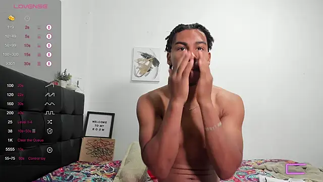 Snapshot of RoddyRich11 chatting on 16, 10, 2025 RoddyRich11 online show from 16, 10, 2025