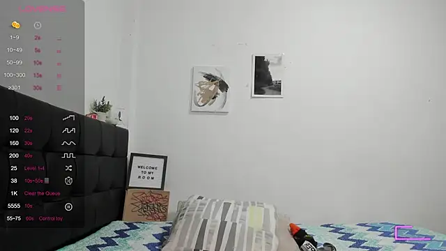 Snapshot of RoddyRich11 chatting on 3, 11, 2025 RoddyRich11 online show from 3, 11, 2025