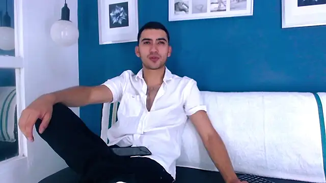 Liam crox online show from 31, 1, 2025