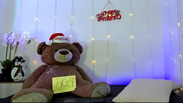 Snapshot of kendal_scott1 chatting on 9, 12, 2024 kendal scott1 online show from 9, 12, 2024
