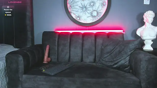 Snapshot of khriss_brown chatting on 16, 1, 2025 khriss brown online show from 16, 1, 2025