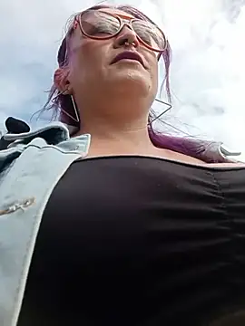 sophie banger online show from 16, 7, 2026