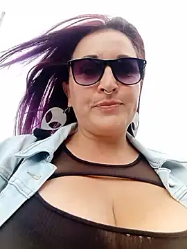 sophie banger online show from 7, 8, 2026