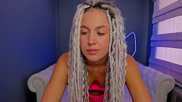 rock n roxy online show from 7, 3, 2025