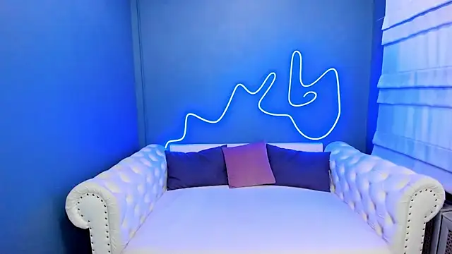 rock n roxy online show from 9, 9, 2025