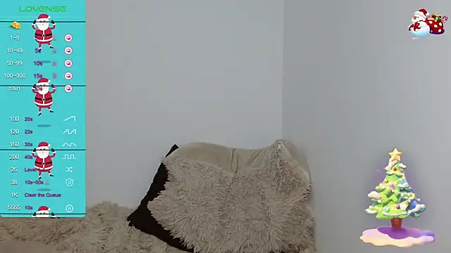 TRIXIE TANG28 online show from 16, 12, 2024