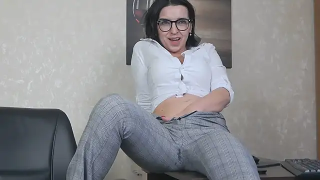 Snapshot of Ortensialady76 chatting on 3, 3, 2025 Ortensialady76 online show from 3, 3, 2025