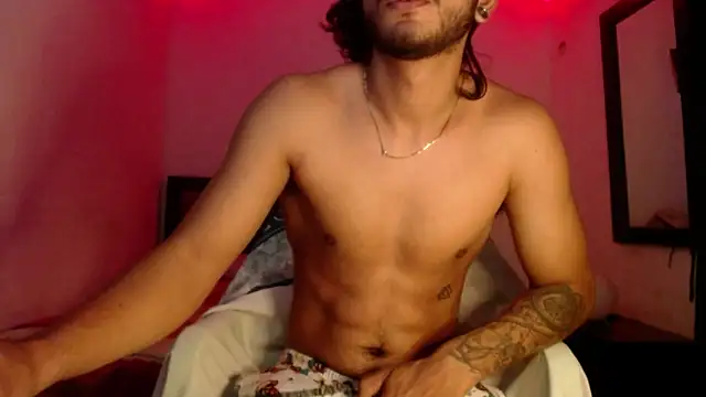 Snapshot of maxximus_100 chatting on 30, 1, 2025 maxximus 100 online show from 30, 1, 2025