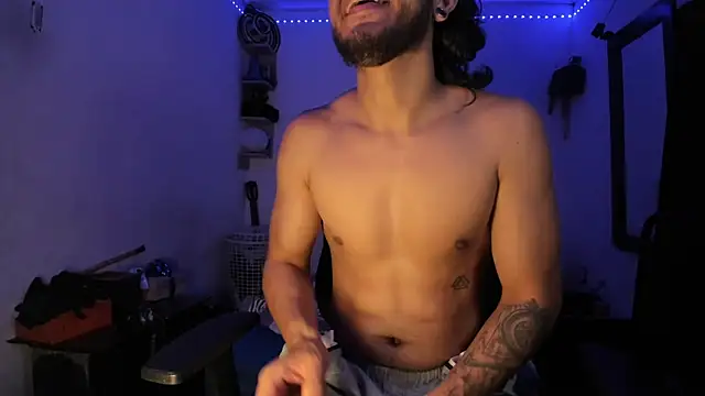 Snapshot of maxximus_100 chatting on 22, 3, 2025 maxximus 100 online show from 22, 3, 2025