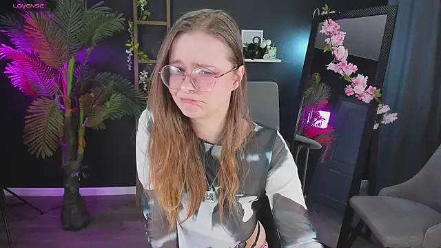 Snapshot of CassieCool chatting on 26, 1, 2025 CassieCool online show from 26, 1, 2025