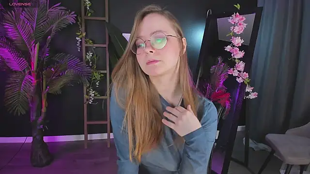 Snapshot of CassieCool chatting on 26, 1, 2025 CassieCool online show from 26, 1, 2025