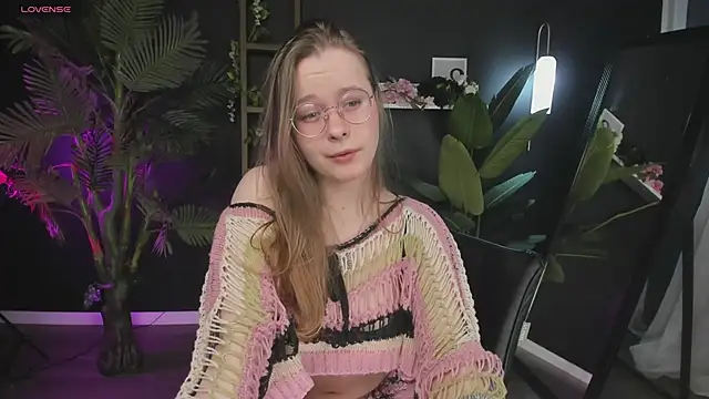 Snapshot of CassieCool chatting on 22, 2, 2025 CassieCool online show from 22, 2, 2025