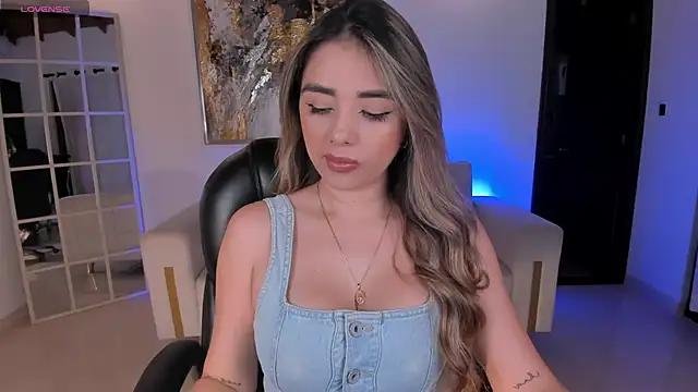 ChloePreston  online show from 16, 1, 2025