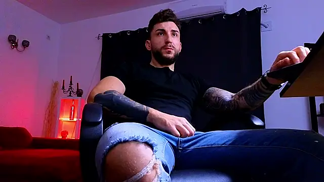 MightyAaron66 online show from 14, 11, 2025