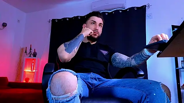 MightyAaron66 online show from 12, 5, 2026