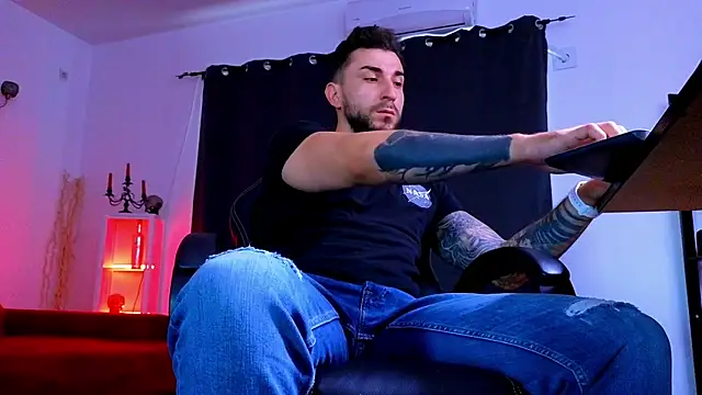 MightyAaron66 online show from 8, 7, 2026