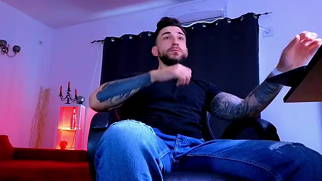 MightyAaron66 online show from 10, 7, 2026