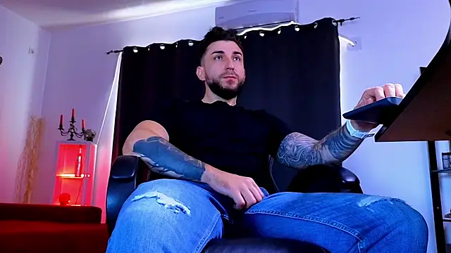MightyAaron66 online show from 17, 7, 2026