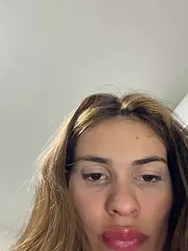 Snapshot of cuteluci_ chatting on 27, 1, 2025 cuteluci  online show from 27, 1, 2025