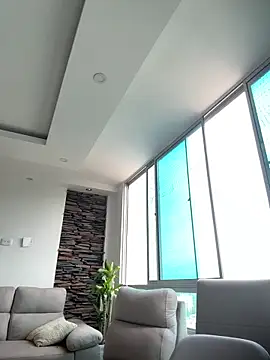 Snapshot of cuteluci_ chatting on 12, 9, 2025 cuteluci  online show from 12, 9, 2025