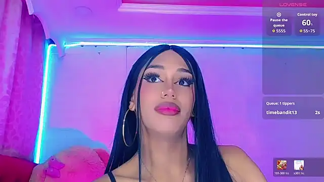 NahomiCamper online show from 31, 7, 2026