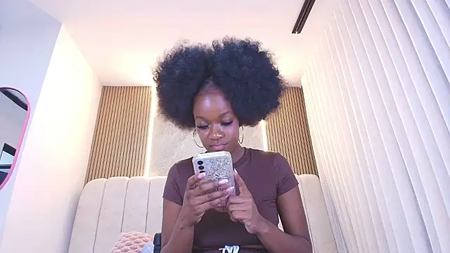 kata hazel online show from 21, 3, 2026