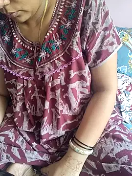 Snapshot of samitasharma chatting on 9, 5, 2026 samitasharma online show from 9, 5, 2026