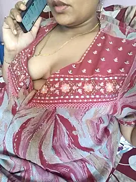 Snapshot of samitasharma chatting on 18, 5, 2026 samitasharma online show from 18, 5, 2026