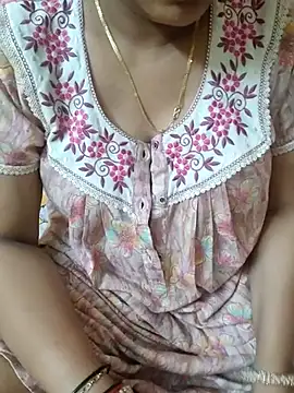 Snapshot of samitasharma chatting on 27, 6, 2026 samitasharma online show from 27, 6, 2026