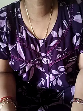 Snapshot of samitasharma chatting on 27, 7, 2026 samitasharma online show from 27, 7, 2026
