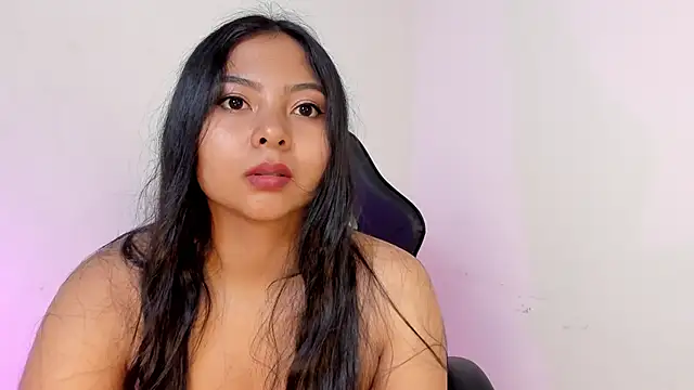 Snapshot of emma_980 chatting on 29, 12, 2024 emma 980 online show from 29, 12, 2024