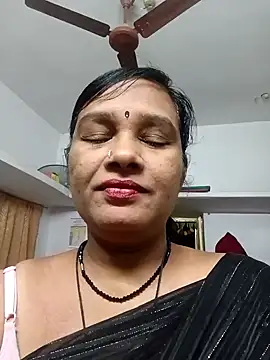 sowjanya1190 online show from 19, 1, 2025